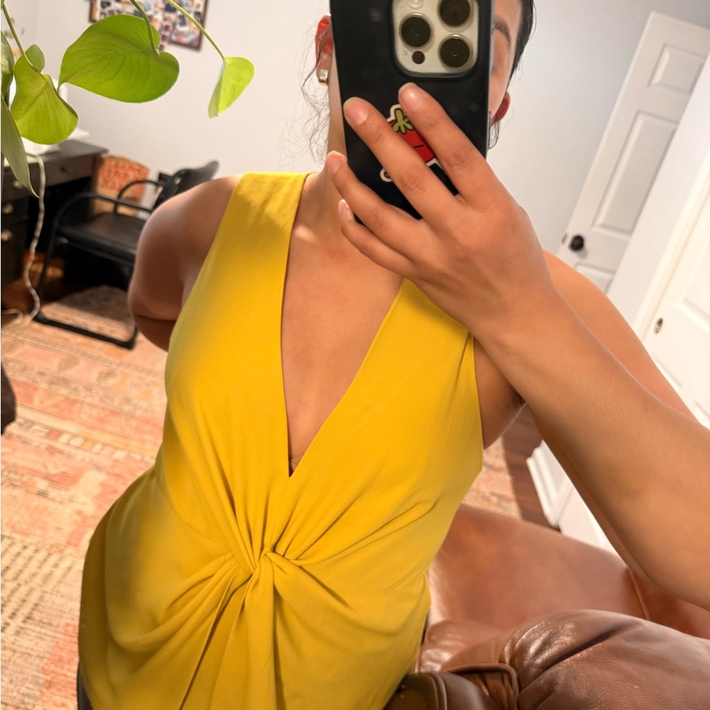 BCBGMaxAzria Yellow V-Neck Twist Front Tank